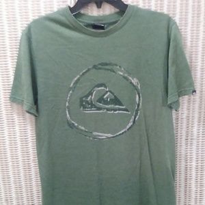 Men's Quiksilver Shirt Size Medium